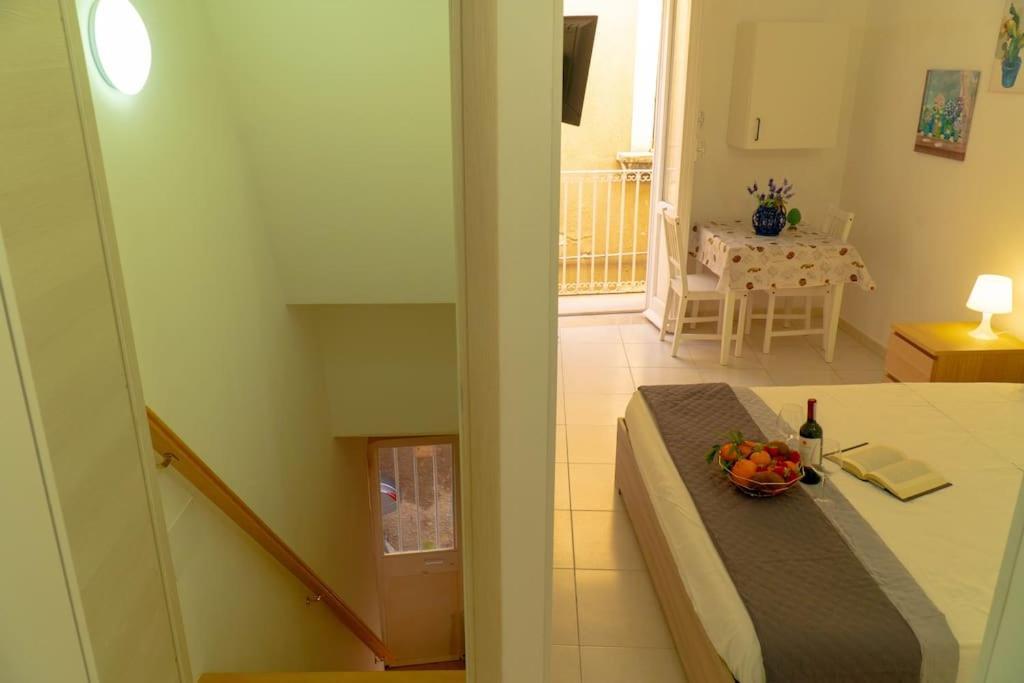 Casa Charm Rosaapartmentsortigia Syracuse Extérieur photo
